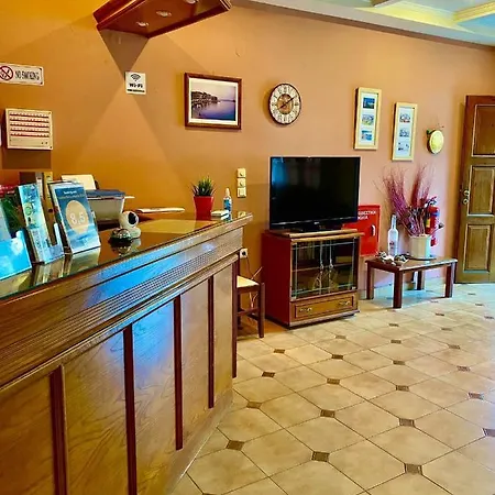 Hotel Alexandra 2*